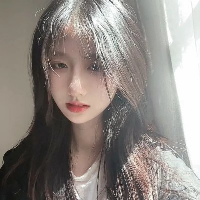 现代狼人封面